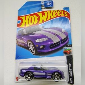 Dodge Viper RT/10 Hot Wheels HW Roadsters 7/10 Purple Diecast